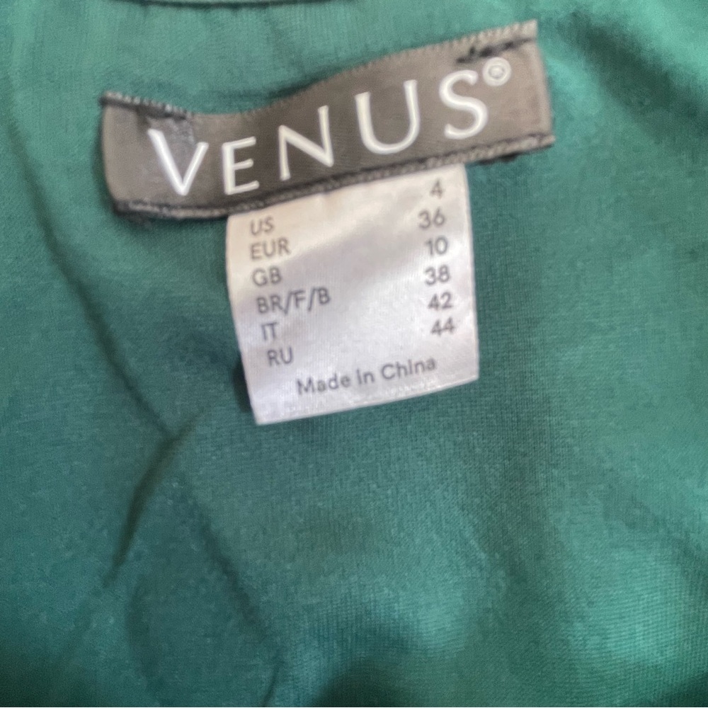 Venus Emerald Green Off Shoulder Dress | Size 4 - Picture 3 of 4